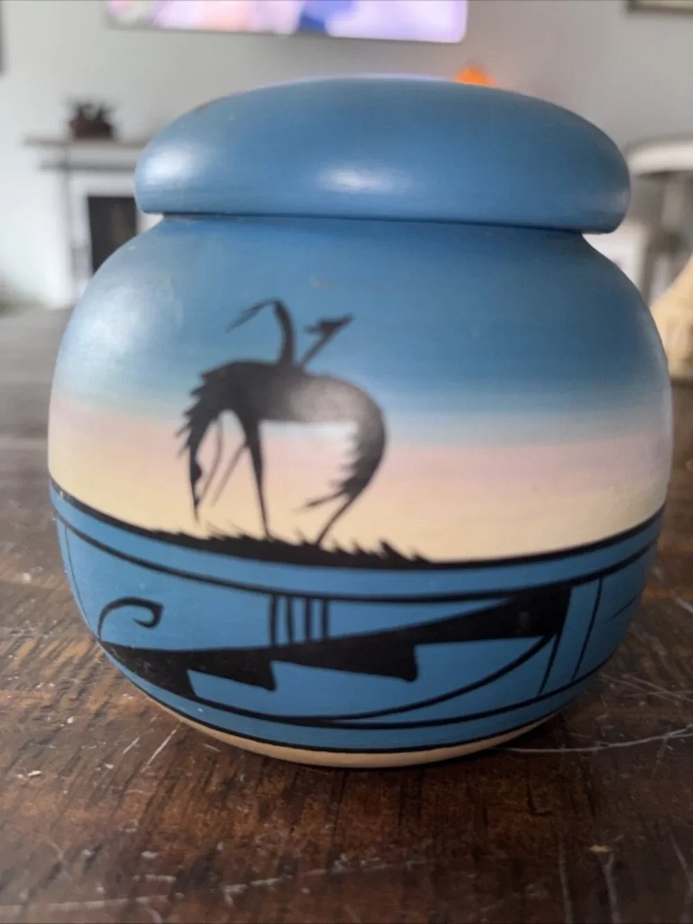 Vintage Hand Painted Navajo Pottery Lidded 4.5” Trinket Box Artist Signed w/lid